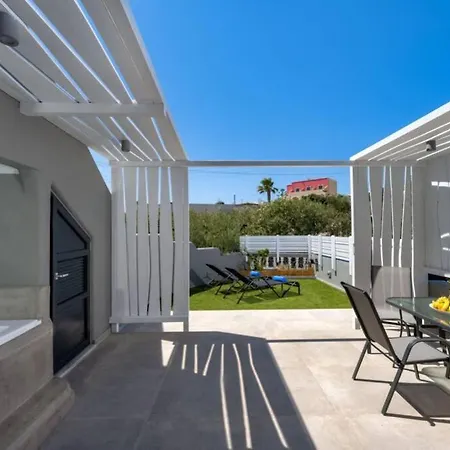 Christianna & George Luxury Hot Tub Διαμέρισμα