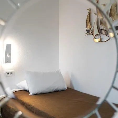 Christianna & George Luxury Hot Tub Διαμέρισμα