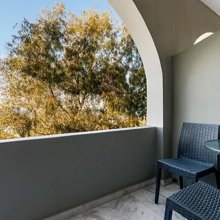 Christianna & George Luxury Hot Tub Appartement *