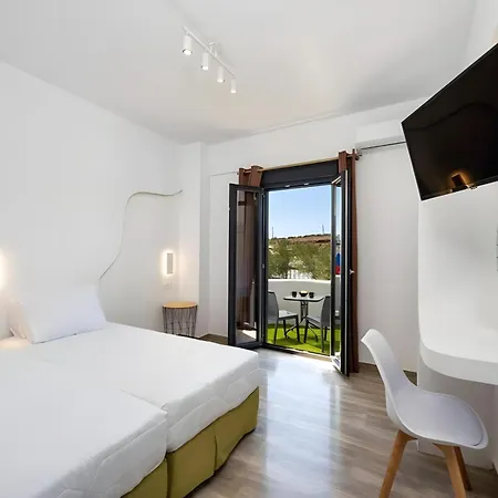 Lägenhet Christianna & George Luxury Hot Tub