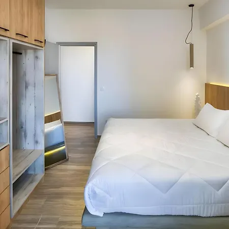 Christianna & George Luxury Hot Tub Lägenhet Fira (Santorini)