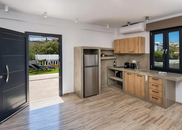 Lägenhet Christianna & George Luxury Hot Tub