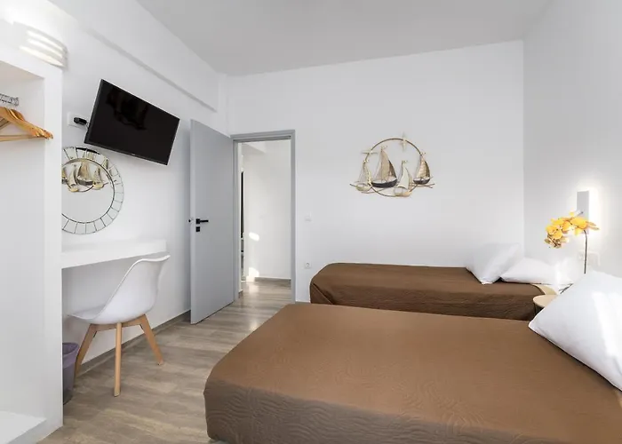 Christianna & George Luxury Hot Tub Lägenhet Fira (Santorini)