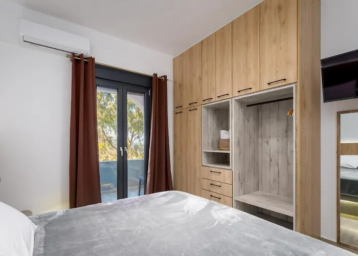 Christianna & George Luxury Hot Tub Lägenhet