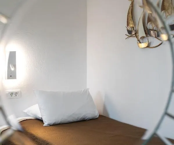 Christianna & George Luxury Hot Tub Lägenhet