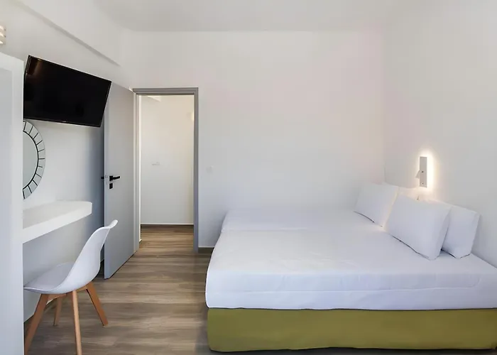 Christianna & George Luxury Hot Tub *